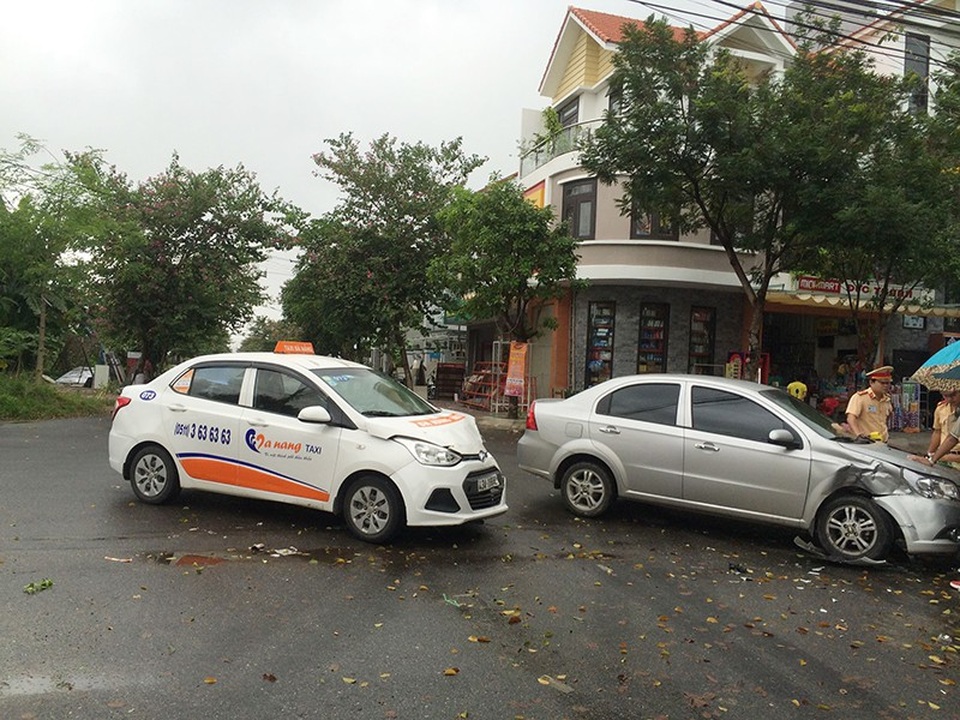 Xe gặp tai nạn có được thay mới động cơ? - 1 Xe gặp tai nạn có được thay mới động cơ? - 1