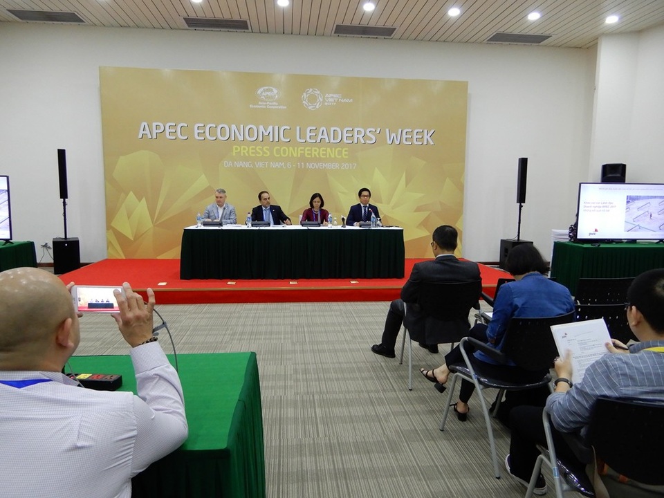 Mức độ lạc quan của doanh nghiệp APEC đạt mức cao nhất trong ba năm - 1 Buổi họp báo “Công bố kết quả cuộc khảo sát Lãnh đạo Doanh nghiệp APEC thường niên lần thứ 8”.