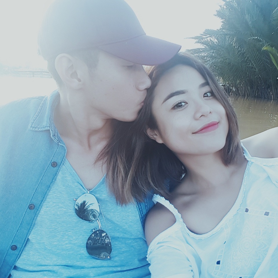 Ca sĩ Thái Trinh khóc nức nở khi Quang Đăng bất ngờ tỏ tình - 1 Cặp đôi công khai tình cảm vào tháng 1 vừa qua.