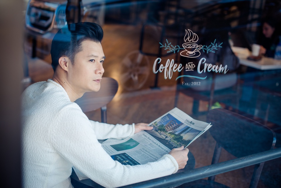 Quang Dũng lần đầu táo bạo với MV nhiều cảnh nóng - 6 Quang Dũng lần đầu táo bạo với MV nhiều cảnh nóng - 6