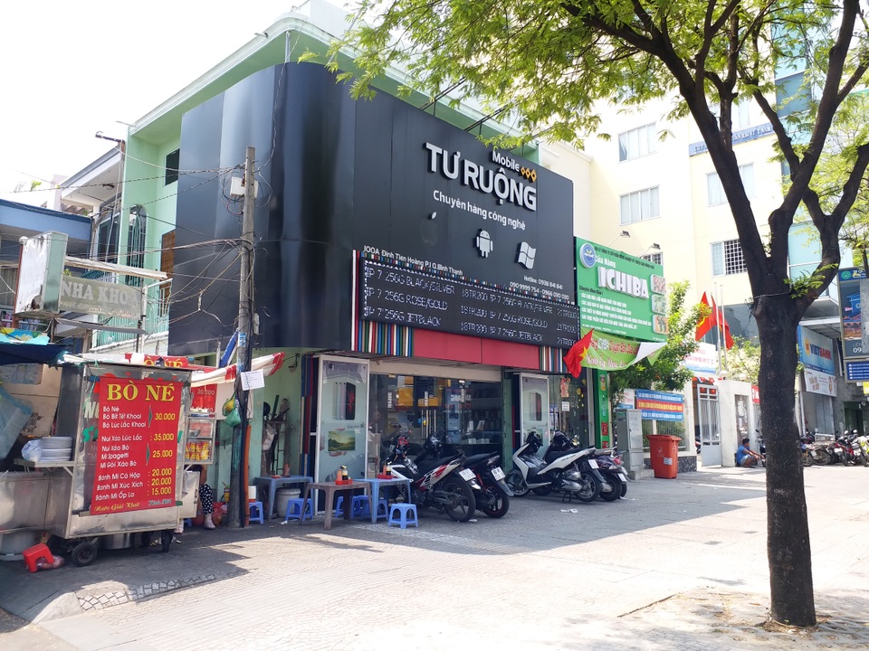 Cửa hàng vội vã gỡ bỏ logo "ăn theo" Apple để tránh kiện tụng - 5