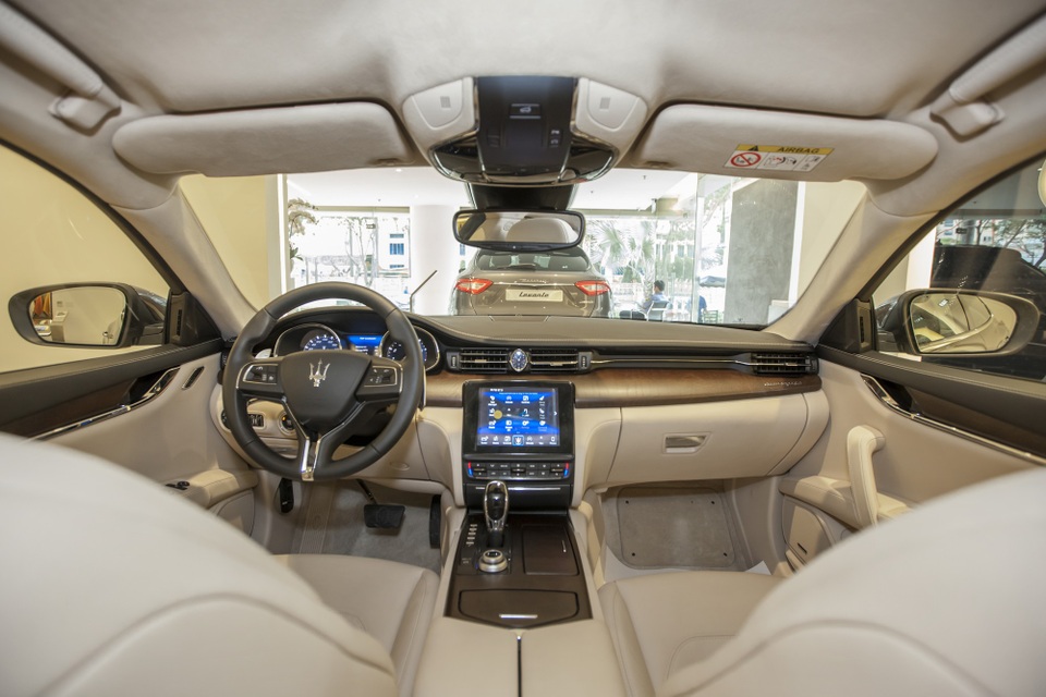 
Nội thất chiếc Quattroporte
