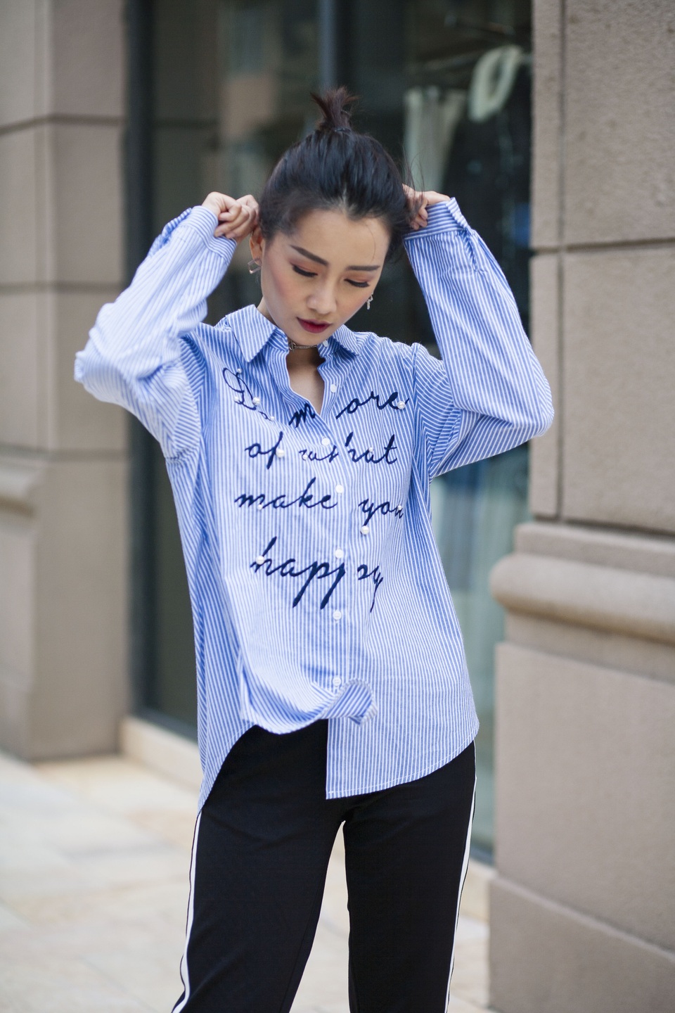 BTV Quỳnh Chi: “Cuối năm tính chuyện sinh con dù có chồng hay không” - 2 Cô cho rằng, phụ nữ hơn nhau ở sự bằng lòng.