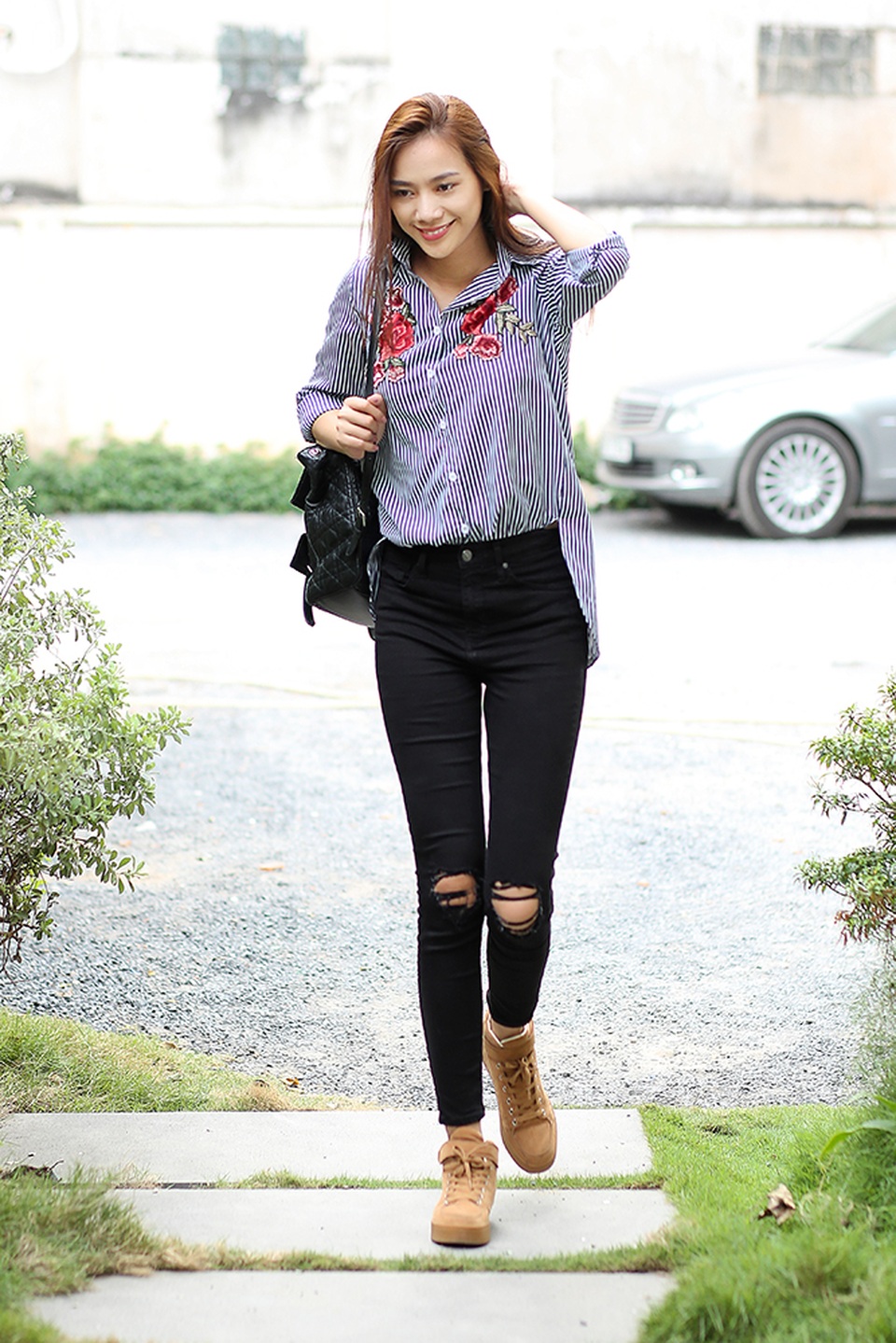 Nhạc sĩ Đức Trí trìu mến nhìn Trương Kiều Diễm tập hát - 7