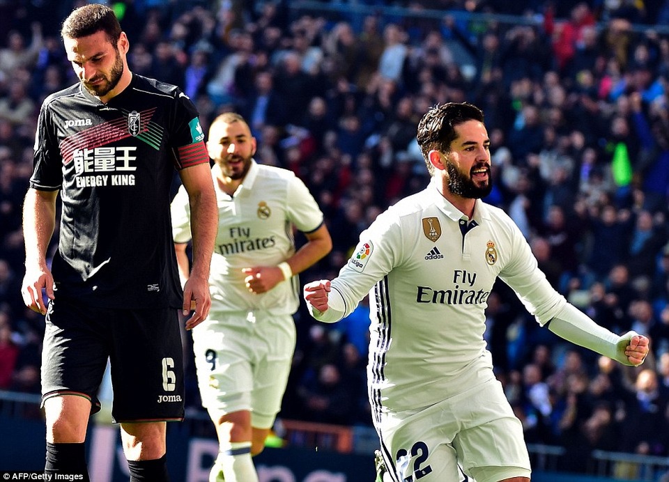 
Isco tỏa sáng trong chiến thắng 5-0 trước Granada ở lượt đi
