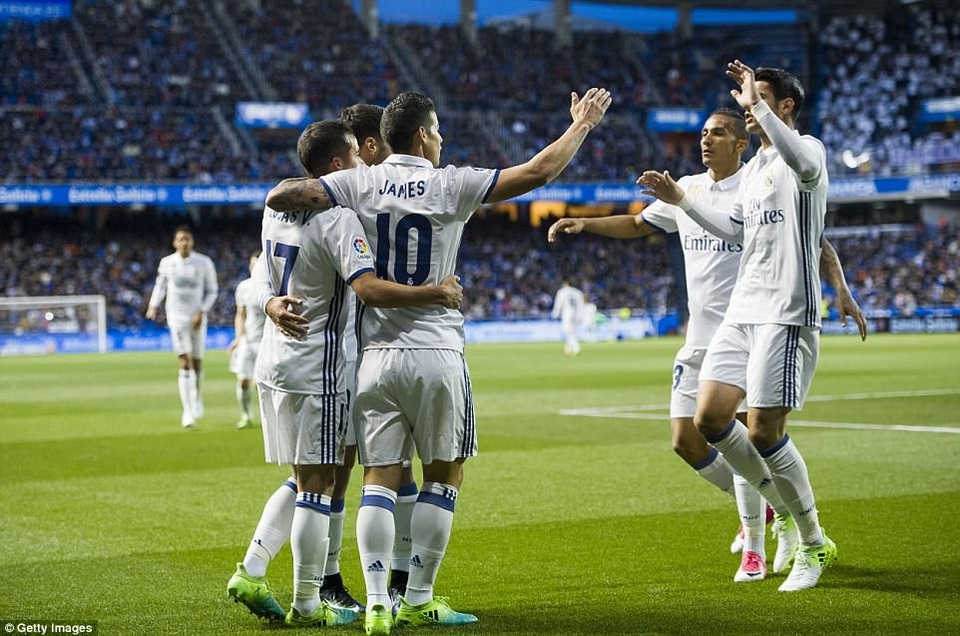 Những cầu thủ dự bị của Real Madrid đã trình diễn cho khán giả trận cầu mãn nhãn