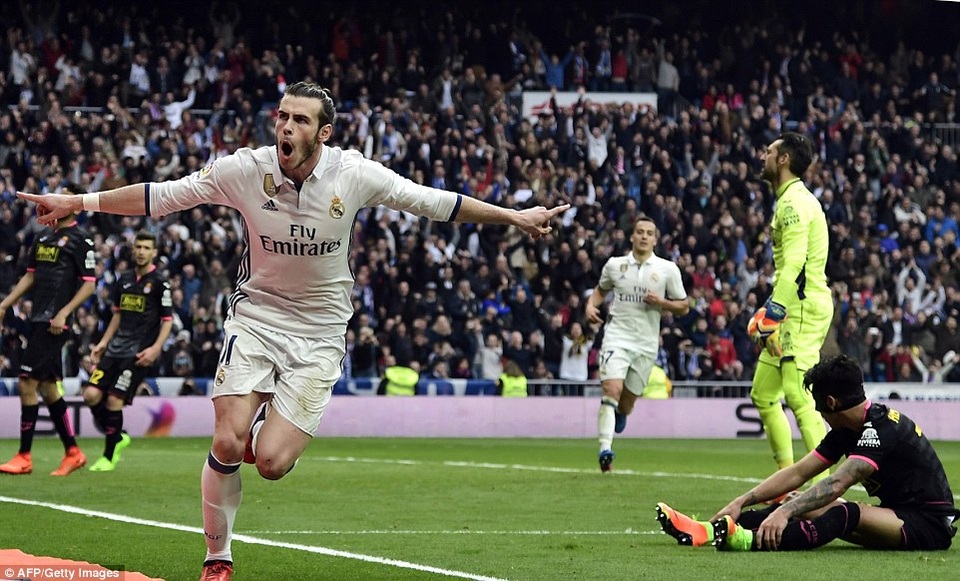 Real Madrid 2-0 Espanyol: Bale tỏa sáng ngày trở lại - 4
Bale ghi bàn sau khi được vào sân ở 20 phút cuối trận