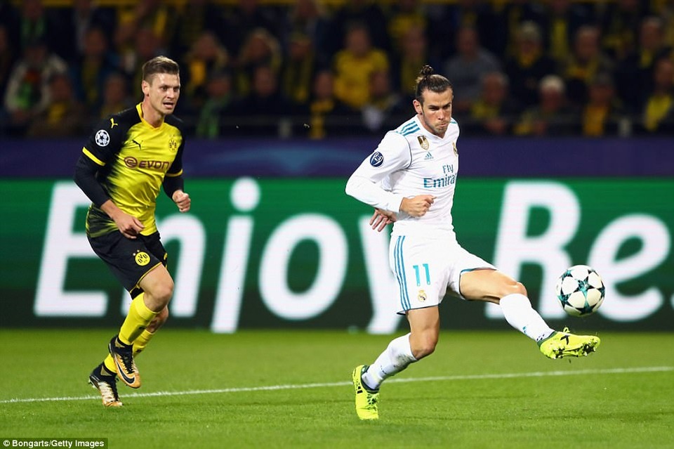 Dortmund 1-3 Real Madrid: C.Ronaldo, Bale chói sáng - 1
Bale ghi bàn mở tỷ số cho Real Madrid