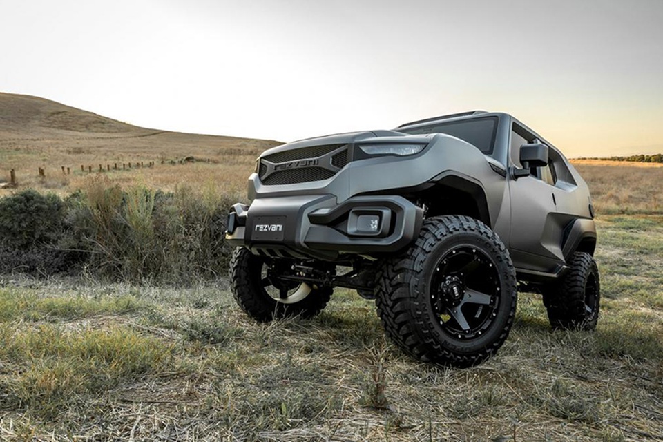 Rezvani Tank – Siêu xe chống đạn dành cho các ông hoàng Ả rập - 4 Rezvani Tank – Siêu xe chống đạn dành cho các ông hoàng Ả rập - 4