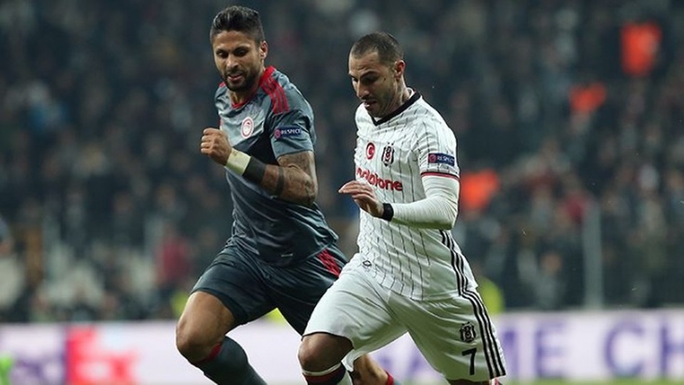 Đội hình tiêu biểu lượt về vòng 1/8 Europa League: Người hùng của MU - 3 Ricardo Quaresma thi đấu ấn tượng dù bước sang tuổi 33