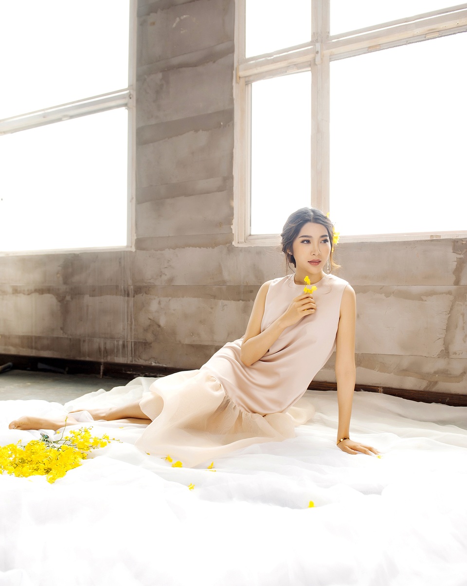 Yan My “Zippo, mù tạt và em” dịu dàng, quyến rũ đón thu sang - 15