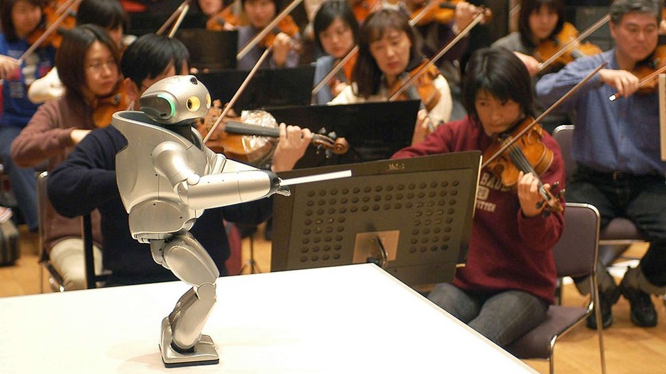 Trí tuệ nhân tạo thay thế con người trong nhiều công việc - 1
QRIO, robot của Sony điều khiển dàn nhạc thính phòng Tokyo trong một buổi hòa nhạc trước công chúng (ảnh: KojiI Harada/AP/SIPA)