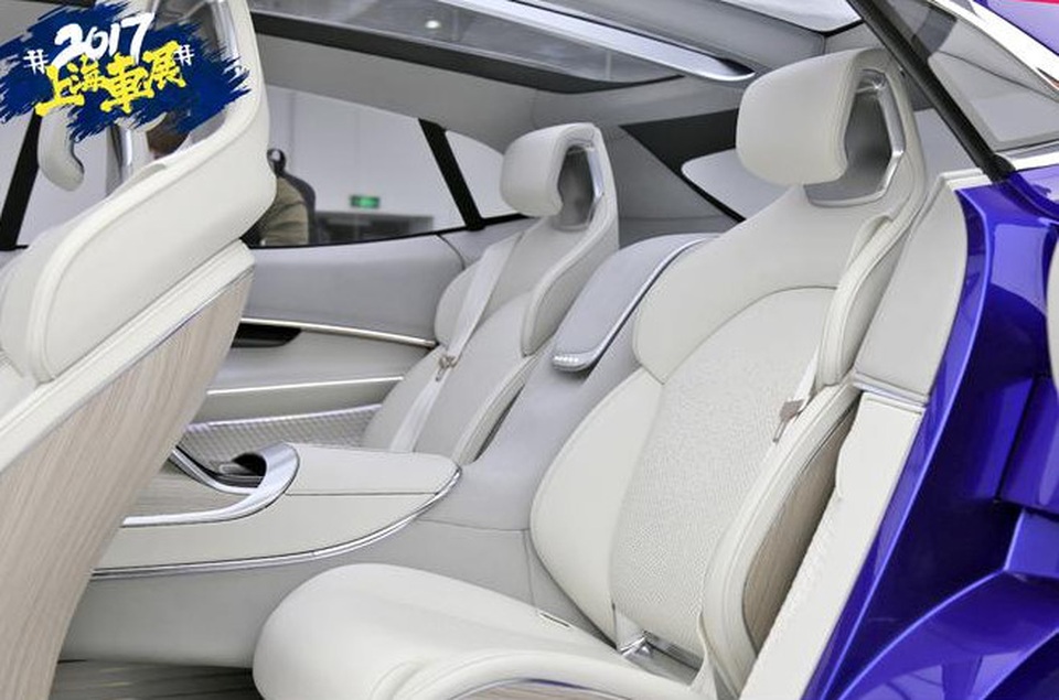 Roewe Vision-E Concept - SUV hạng sang thương hiệu Trung Quốc - 12 Roewe Vision-E Concept - SUV hạng sang thương hiệu Trung Quốc - 12