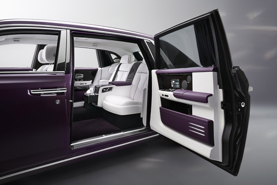 Rolls-Royce giới thiệu Phantom thế hệ mới - 14 Rolls-Royce giới thiệu Phantom thế hệ mới - 14