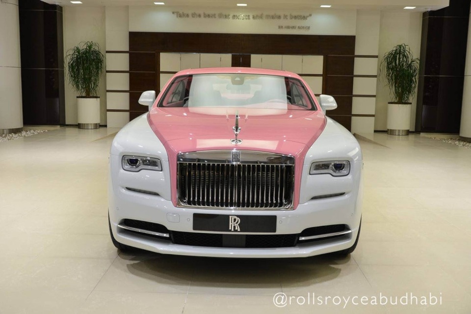 Xe Rolls-Royce màu hồng - Tại sao không? - 1 Xe Rolls-Royce màu hồng - Tại sao không? - 1