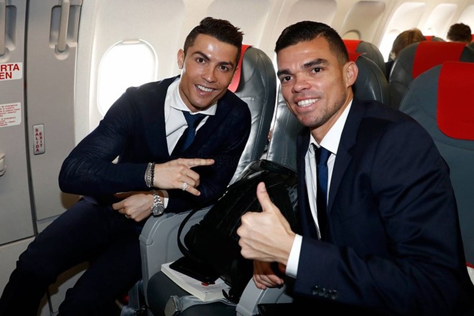 C.Ronaldo tràn đầy tự tin công phá “tử địa” San Paolo - 1 C.Ronaldo tràn đầy tự tin hành quân tới Italia