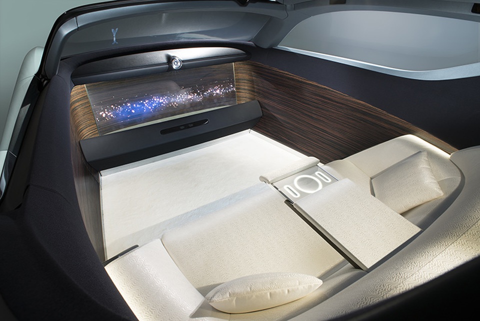 Rolls-Royce Vision Next 100 - Mẫu xe tương lai cho giới thượng lưu - 14 Rolls-Royce Vision Next 100 - Mẫu xe tương lai cho giới thượng lưu - 14