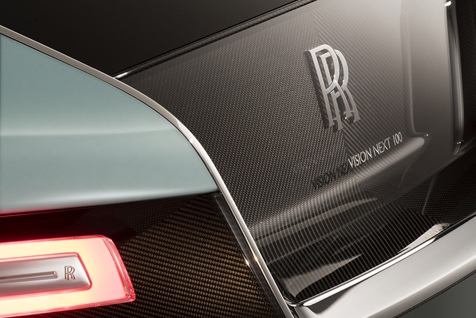 Rolls-Royce Vision Next 100 - Mẫu xe tương lai cho giới thượng lưu - 13 Rolls-Royce Vision Next 100 - Mẫu xe tương lai cho giới thượng lưu - 13