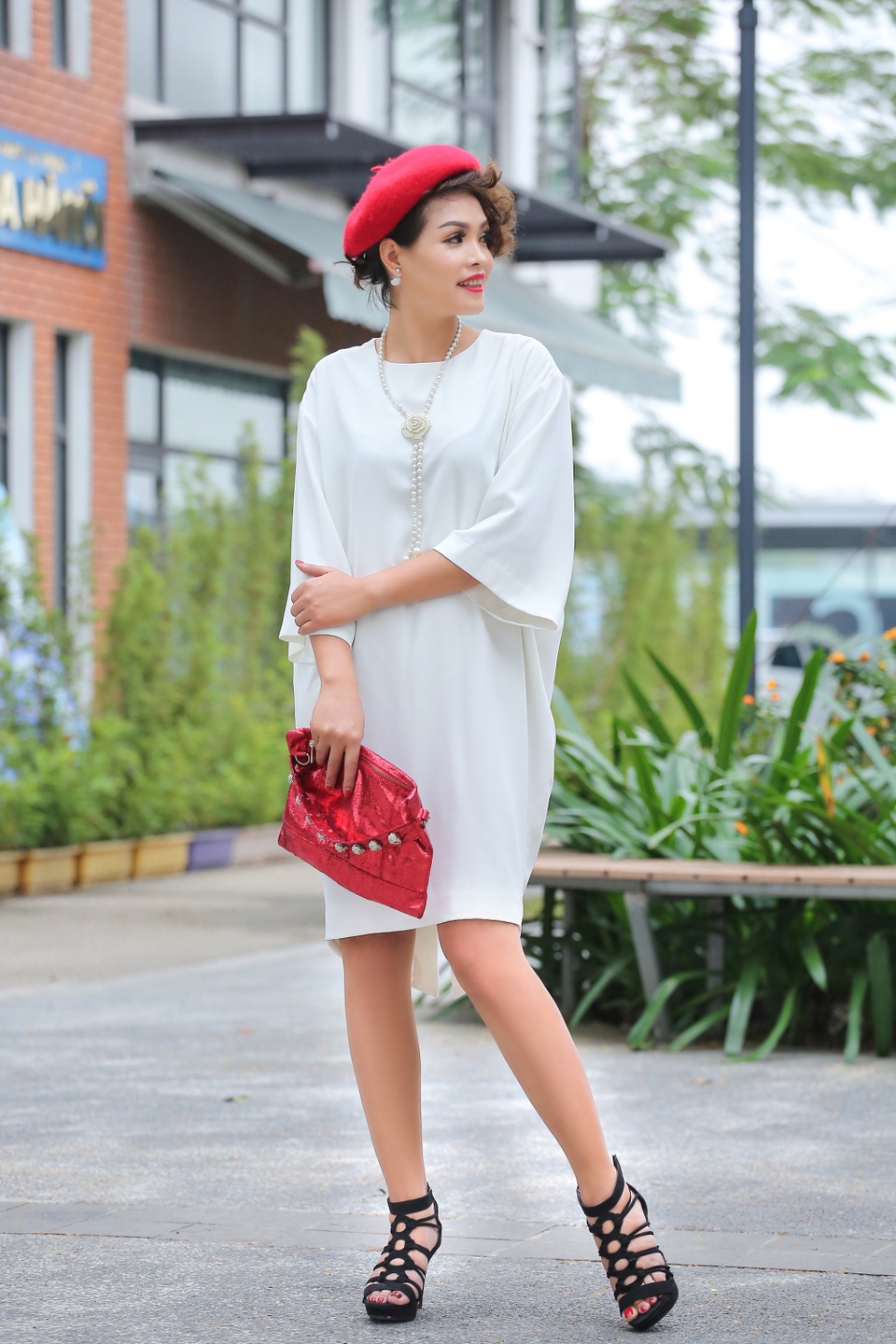 Giáng Sinh rực rỡ của cựu người mẫu Trần Lệ Thủy - 7 Giáng Sinh rực rỡ của cựu người mẫu Trần Lệ Thủy - 7