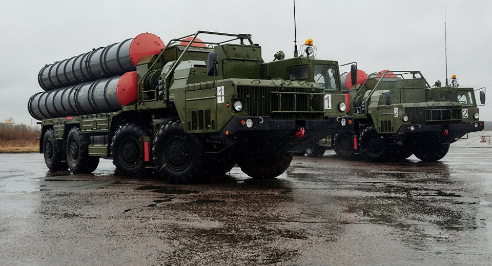 Thổ Nhĩ Kỳ xác nhận mua "rồng lửa" S-400 của Nga - 1 Hệ thống tên lửa phòng không S-400 (Ảnh: Sputnik)