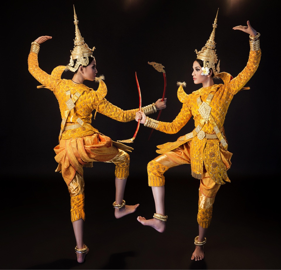 Á hậu Trương Thị May hóa cô gái Khmer xinh đẹp - 12
Á hậu Trương Thị May hài lòng với cuộc sống bình yên bên mẹ và các em