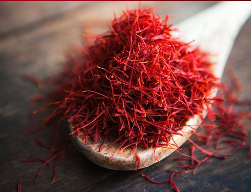 “Vàng đỏ” vài trăm triệu/kg, không biết chọn, mua xách tay vẫn dính hàng “lởm” - 1 Vàng đỏ hiện được coi là một loại gia vị đắt nhất thế giới (tính theo khối lượng)