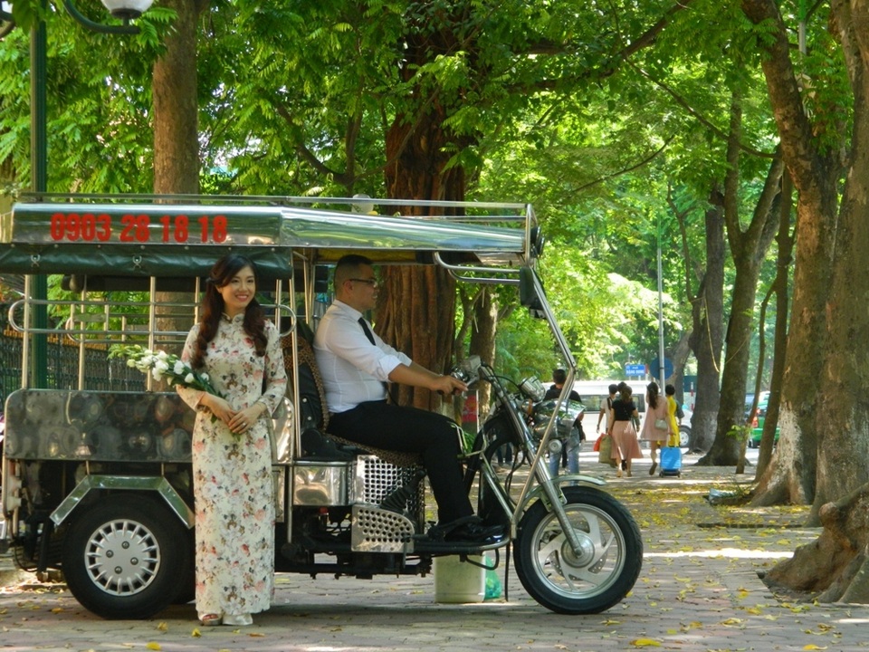 “Săn” những điểm chụp ảnh cực phong cách tại Hà Nội - 8