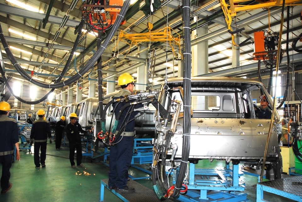 Ô tô giá rẻ tràn về, doanh nghiệp nội cuống cuồng cắt giảm dòng xe - 1 VAMA kiến nghị cân nhắc tạo sự khác biệt giữa xe nhập khẩu và xe lắp ráp trong nước.