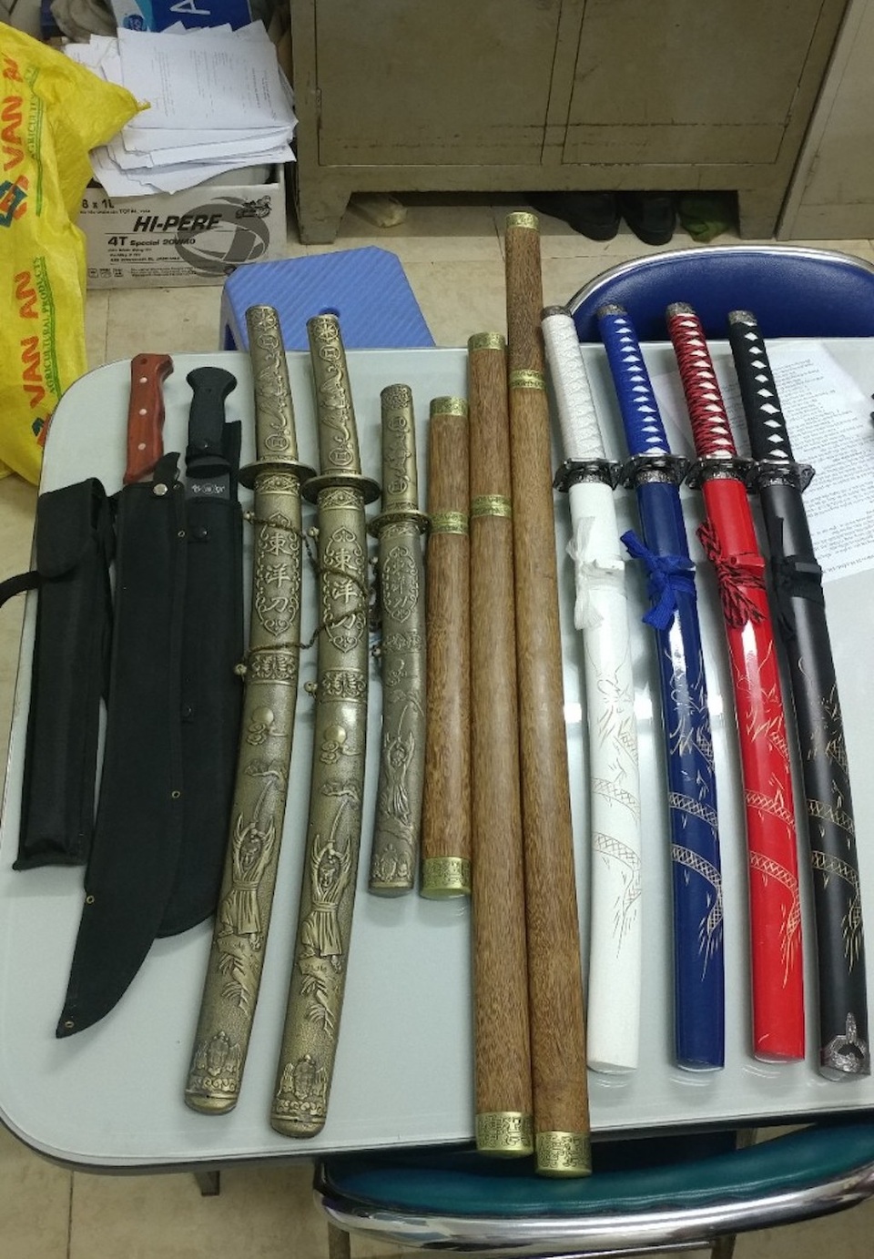 Công an TPHCM khám phá xưởng sản xuất súng đạn cực lớn - 3 Tang vật công an thu giữ