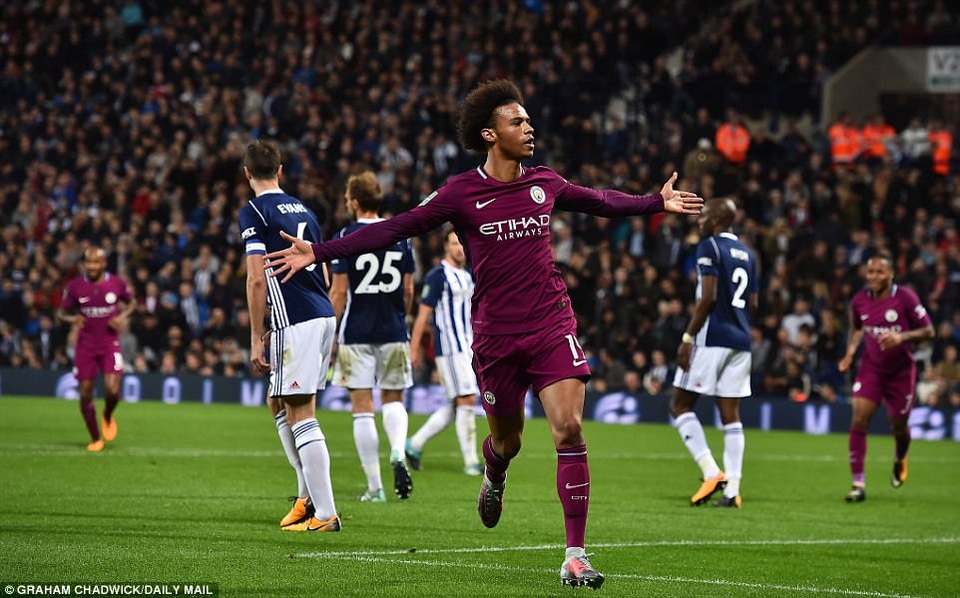 West Brom 1-2 Man City: Dấu ấn của Leroy Sane - 2
Vắng Aguero, Sane đã tỏa sáng giúp Man City vượt qua West Brom