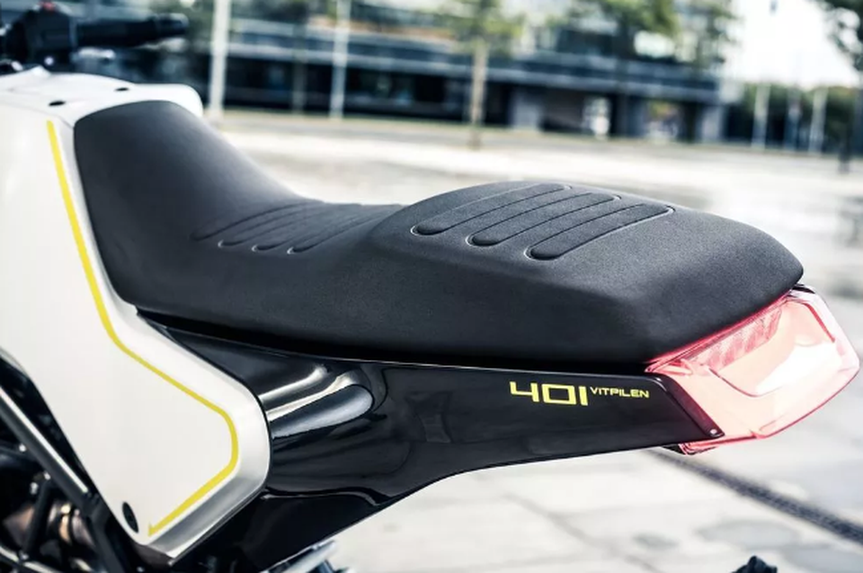 Husqvarna chen chân vào phân khúc xe thể thao cỡ nhỏ - 16 Husqvarna chen chân vào phân khúc xe thể thao cỡ nhỏ - 16