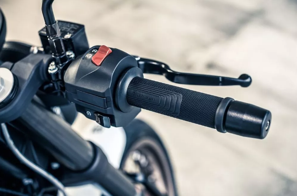Husqvarna chen chân vào phân khúc xe thể thao cỡ nhỏ - 15 Husqvarna chen chân vào phân khúc xe thể thao cỡ nhỏ - 15