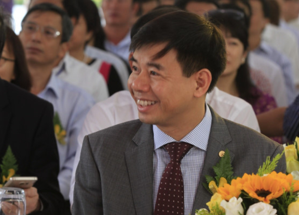 "VinFast không cạnh tranh trực tiếp với Thaco, Thành Công" - 1
Ông Nguyễn Việt Quang: Chúng tôi không cạnh tranh trực tiếp với Thaco, Thành Công