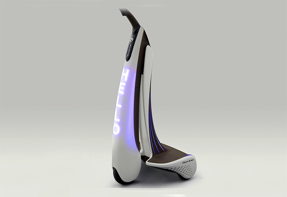 Toyota Concept-i Series – Ứng dụng trí thông minh nhân tạo lên ôtô - 9 Mẫu Toyota Concept-i WALK.