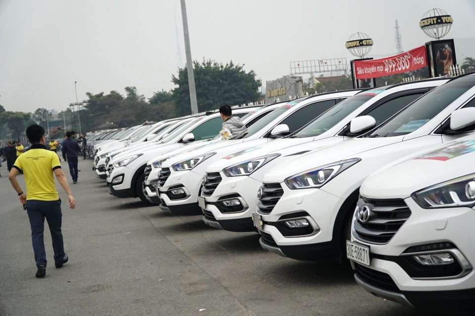 Hơn 120 chiếc SantaFe diễu hành kỷ niệm sinh nhật CLB - 2 Hơn 120 chiếc SantaFe diễu hành kỷ niệm sinh nhật CLB - 2