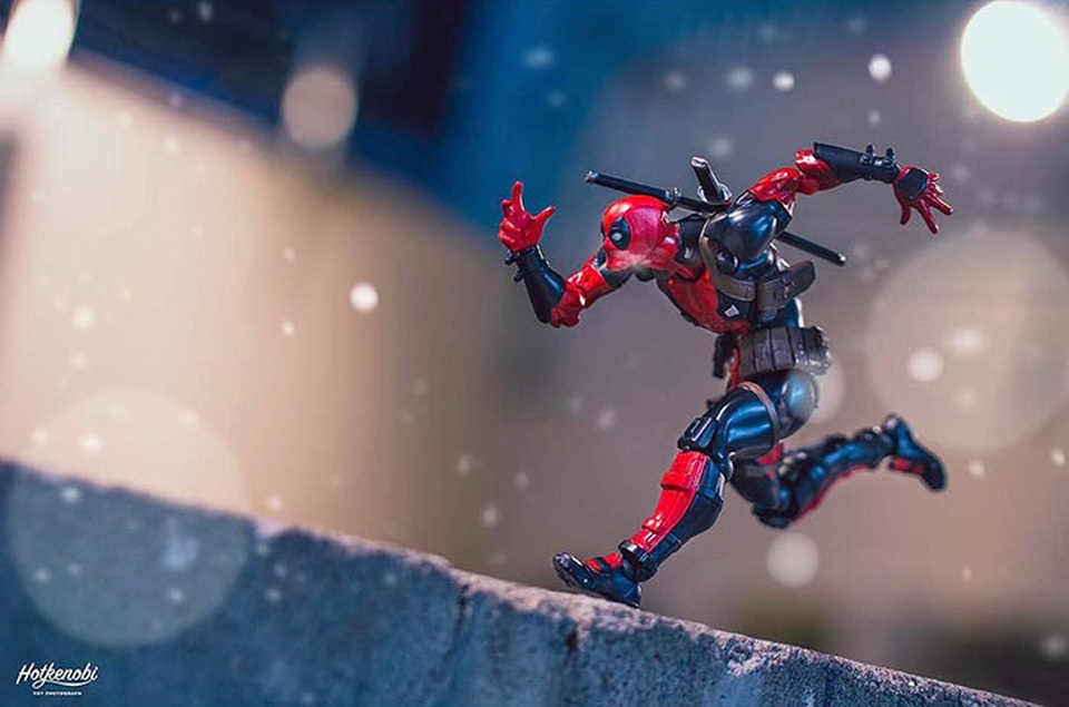 Bật cười với bộ ảnh hài hước về các siêu anh hùng - 18 Quái nhân Deadpool.