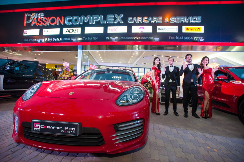 Dàn siêu xe tụ hội tại khu phức hợp chăm sóc xe hiện đại bậc nhất Hà Nội - 2 Toàn cảnh mặt tiền khu phức hợp