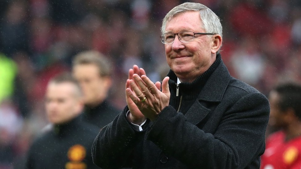 Sir Alex Ferguson sẽ dẫn dắt MU một lần nữa - 1 Sir Alex Ferguson sẽ dẫn dắt MU trong trận đấu tôn vinh Carrick