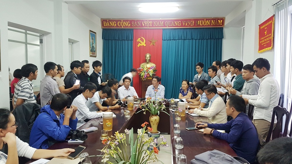 Chính thức rút quyết định xử phạt bác sĩ “nói xấu” Bộ trưởng Y tế - 3
Sở Thông tin & Truyền thông tỉnh Thừa Thiên Huế thông tin về việc hủy bỏ quyết định xử phạt.
