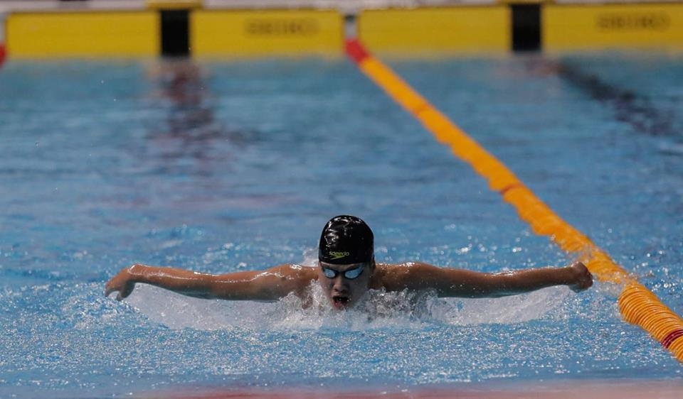 Nhật ký SEA Games 29 ngày 25/8: Kình ngư 15 tuổi Kim Sơn phá kỷ lục SEA Games - 6
Nguyễn Hữu Kim Sơn trên đường bơi 400m hỗn hợp, ảnh: Q.H