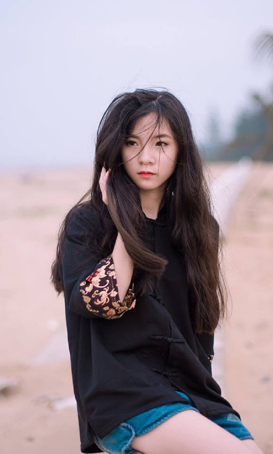 Xuất hiện “em gái góc nghiêng” của Sơn Tùng M-TP khiến dân mạng xôn xao - 10