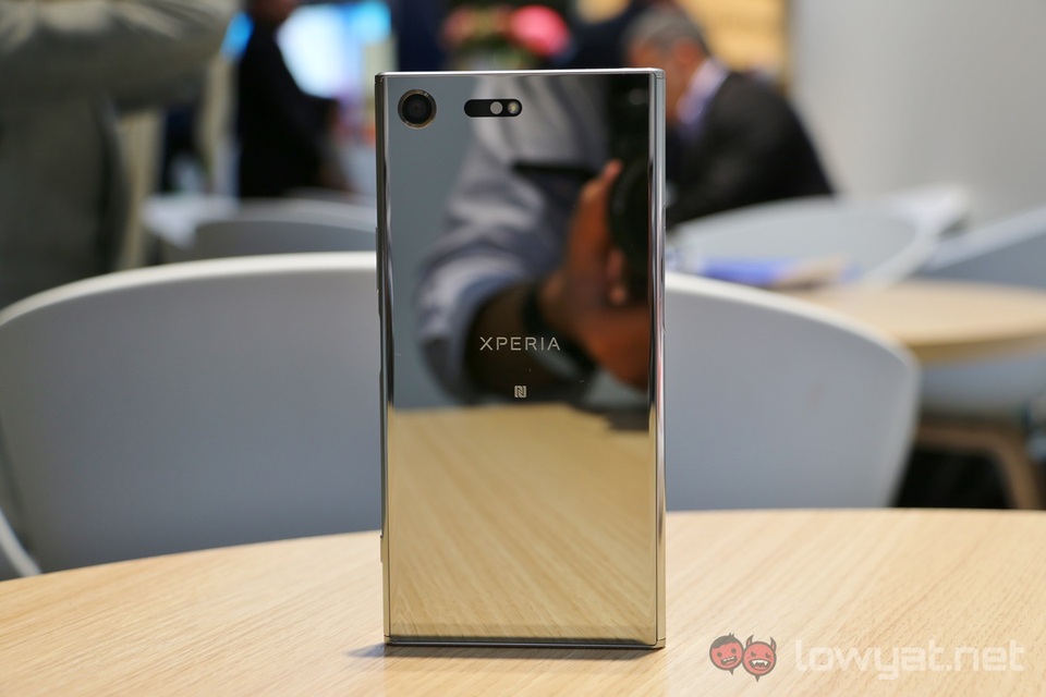 Những siêu phẩm smartphone đáng chú ý tháng 6/2017 tại Việt Nam - 2