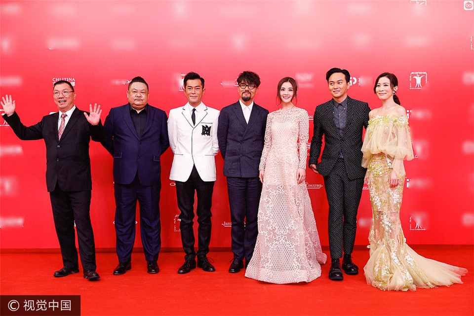 Châu Tấn, Dương Mịch, Lưu Diệc Phi cùng khoe sắc trên thảm đỏ - 21