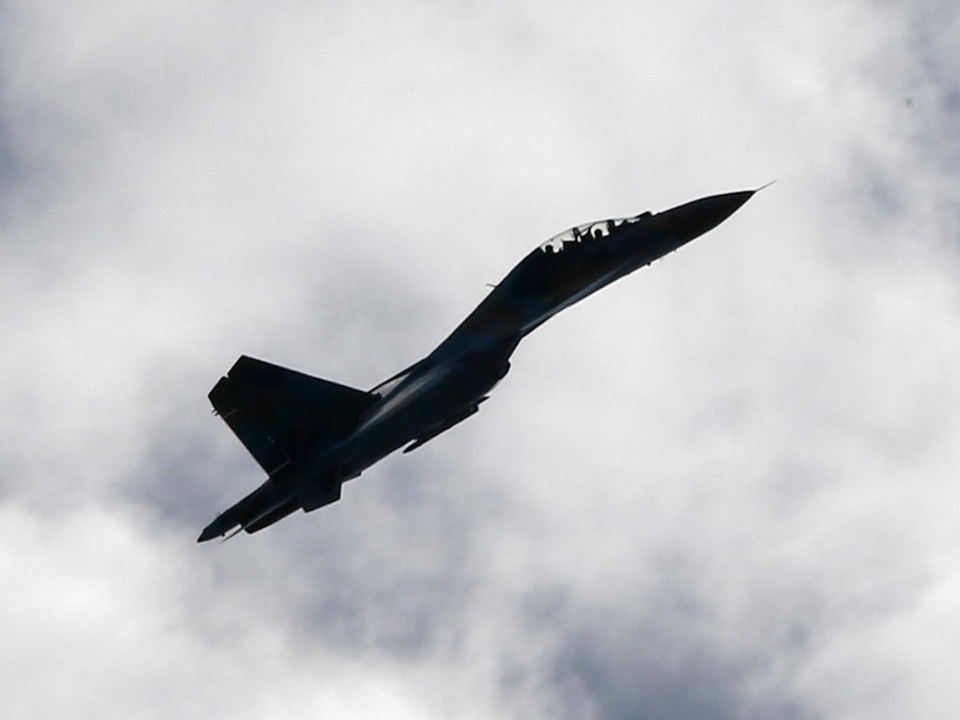 Máy bay Nga mang tên lửa áp sát máy bay do thám Mỹ - 1
Một máy bay Su-27 của Nga. (Ảnh minh họa: Reuters)