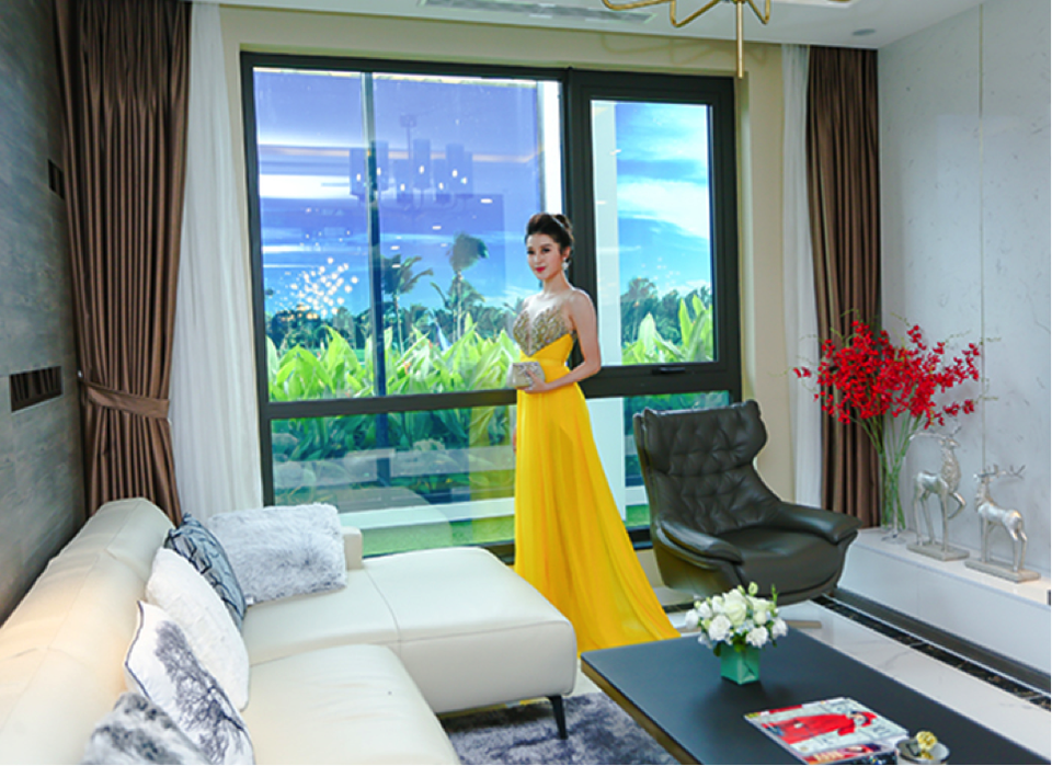 “Mục sở thị” căn hộ mẫu tại dự án đáng sống bậc nhất Hà Nội - 5
Á hậu Huyền My thăm quan căn hộ mẫu Sunshine City