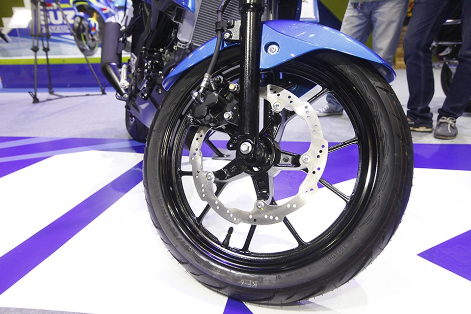 Suzuki GSX-S 150 khởi điểm từ 68,9 triệu đồng - 5 Suzuki GSX-S 150 khởi điểm từ 68,9 triệu đồng - 5
