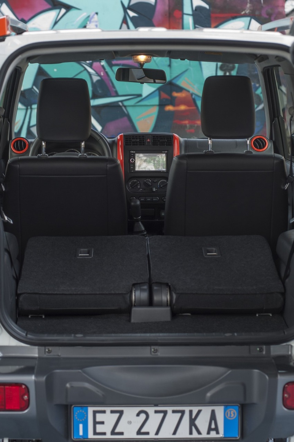 Suzuki tiếp tục cuộc chơi xe nhỏ - 12 Suzuki tiếp tục cuộc chơi xe nhỏ - 12