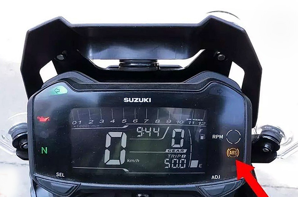 Suzuki V-Strom 250 gia nhập phân khúc Adventure "tí hon" - 5 Suzuki V-Strom 250 gia nhập phân khúc Adventure "tí hon" - 5