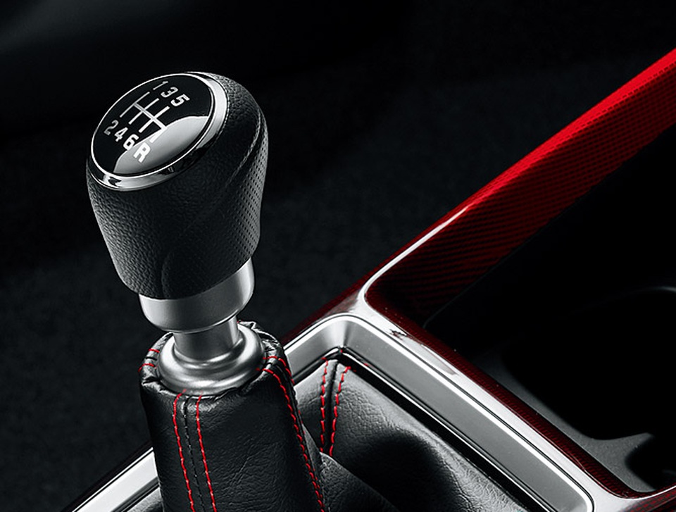 Suzuki Swift Sport thế hệ mới chuẩn bị ra mắt - 4 Suzuki Swift Sport thế hệ mới chuẩn bị ra mắt - 4