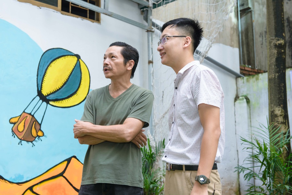 NSƯT Trung Anh nhắc nhở Việt Anh khi hé lộ về “Người phán xử” phần 2 - 2 NSƯT Trung Anh và MC Tùng Cận.